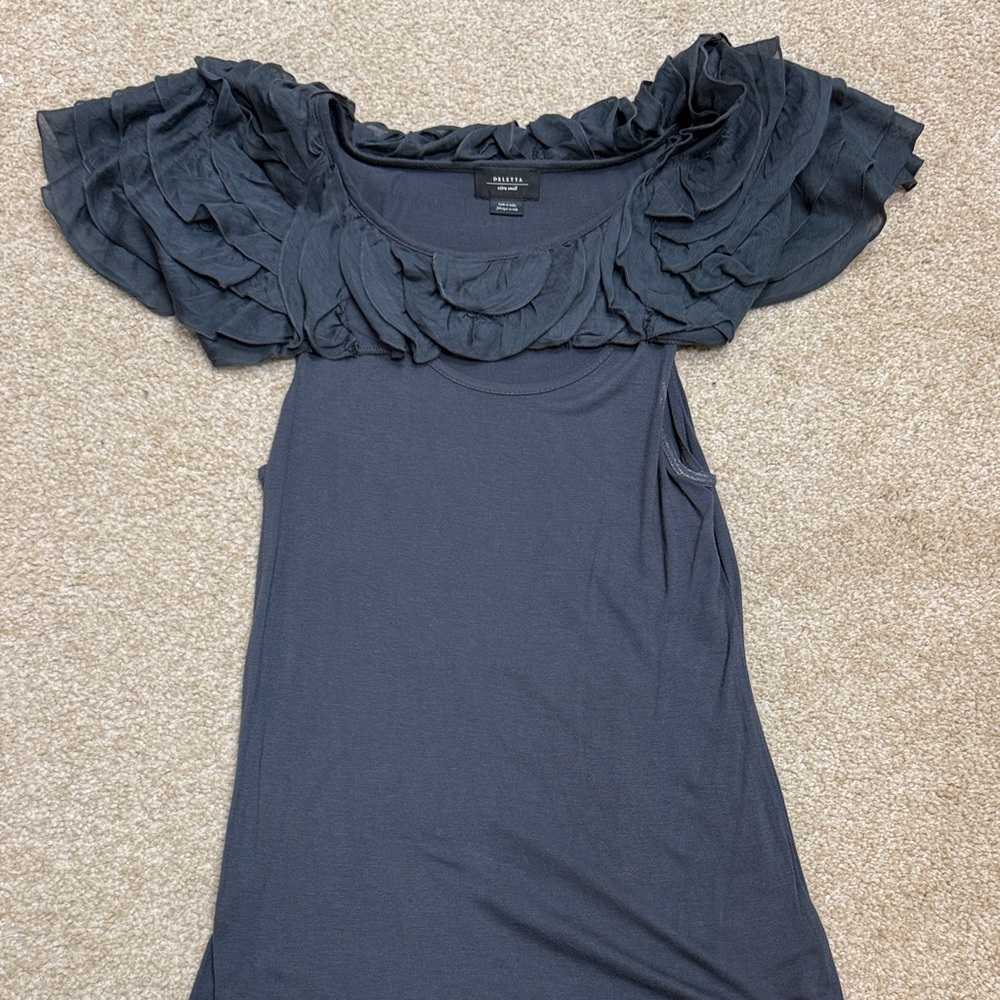 Deletta Ruffled Charcoal Top